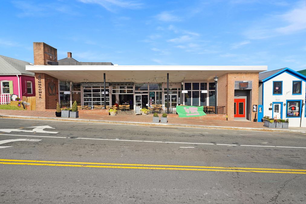 NNN | Multi-Tenant Fairfax City Retail Building