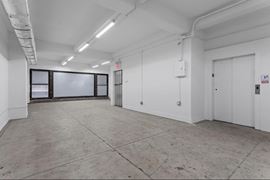218 W 37th St