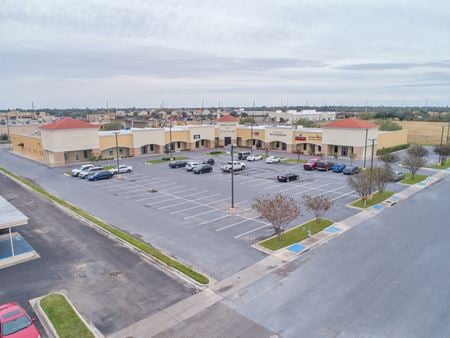 Commercial space for Rent at 4149 Crosspoint Blvd in Edinburg