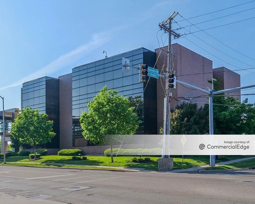 Salem Regional Medical Center Professional Services Building Property