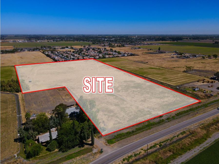 ±16.40 Acres of Vacant Residential Land in Dos Palos, CA