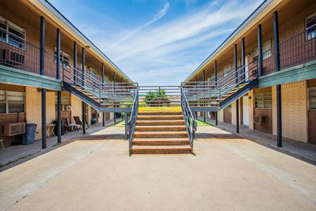Photo of commercial space at 7410 Quaker Avenue in Lubbock