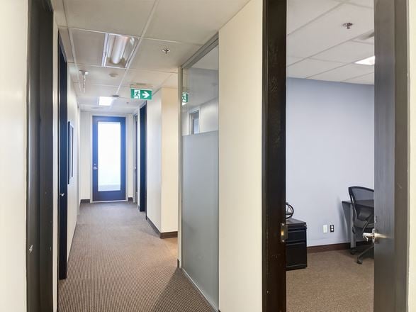 Regus - Montreal - Place d'Armes