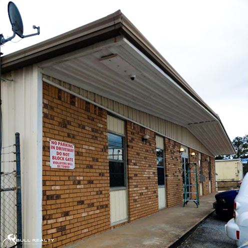 Suite for General Office & Auto Broker Office |  ±150 SF
