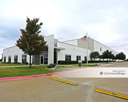 Photo of commercial space at 4715 Mountain Creek Pkwy in Dallas