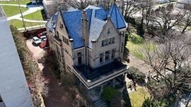 875 E Broad Street