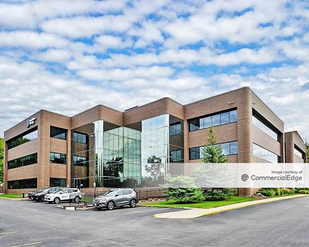 Photo of commercial space at 320 Springside Drive in Akron