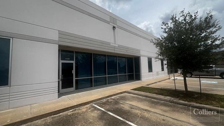 For Lease I 310 & 320 Mason Creek Dr