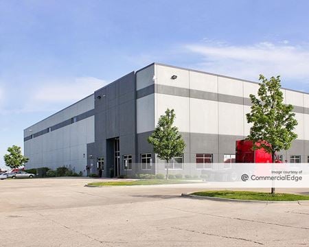 Industrial space for Rent at 165 West Lake Street in Northlake