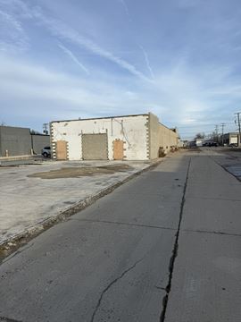 Roseville - Municipal Licensed Provisioning Center