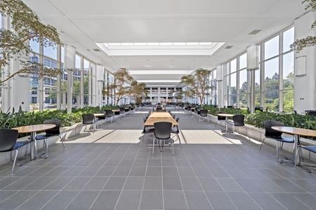 Photo of commercial space at 4 Parkway North in Deerfield