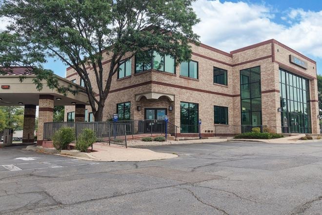PROFESSIONAL OFFICE FOR INVESTMENT OR OWNER-USER