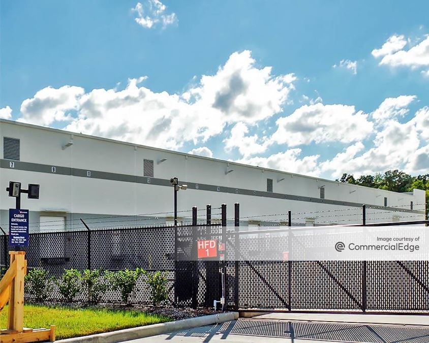 TradeLane Airport Center - Building 5