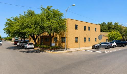 500 W Ohio Ave