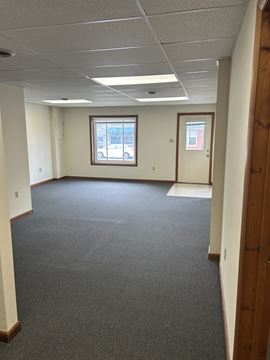 124 E Main St