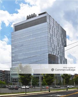 One uCity Square