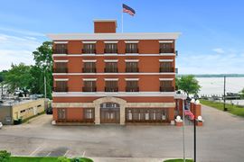 Lake City City Hall - Commercial Development Opportunity