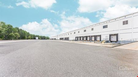 Photo of commercial space at 12400 Presidents Ct in Jacksonville