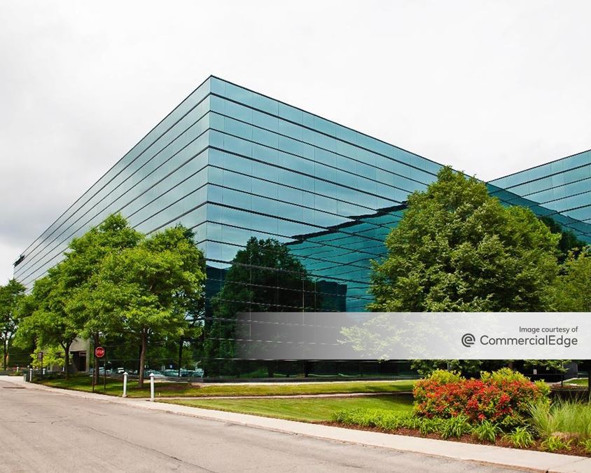 PentaCentre Building A 300 East Big Beaver Road, Troy, MI Office