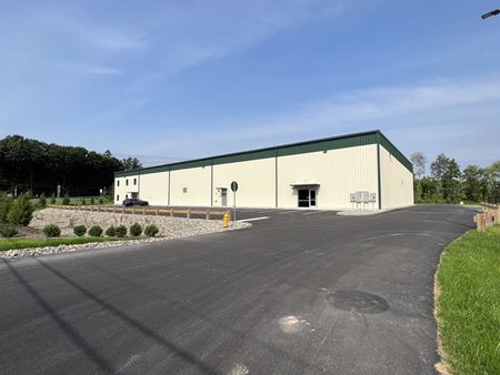 Photo of commercial space at 1375 River Road in Albany