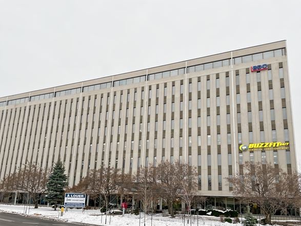 Regus - Montreal - Boul Cremazie