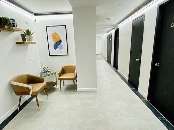 TKO Suites - Lexington Ave