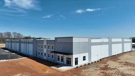 ± 111,488 SF MANUFACTURING BUILDING
