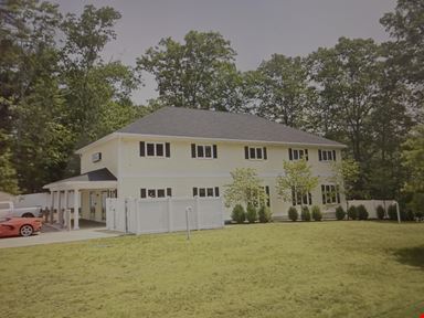 Multi-use commercial Building