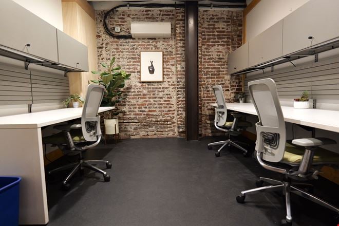 Thrive Coworking - West Lewis St