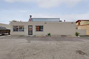 Stand Alone Store-Front on San Mateo
