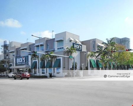 Retail space for Rent at 3401 North Miami Avenue in Miami