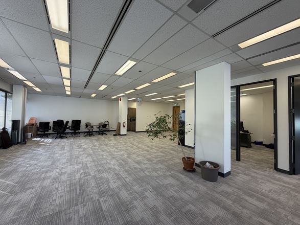 4595 Canada Way | Canada Way Business Park