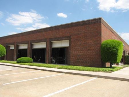 Industrial space for Rent at 15900-15960 Midway Rd in Addison