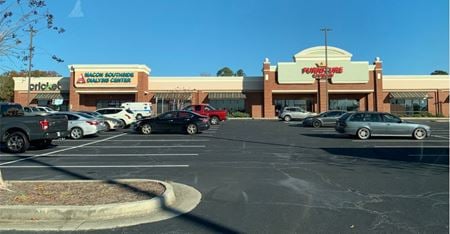 Retail space for Rent at 2121 Eisenhower Pkwy in Macon