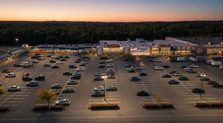 Retail space for Rent at 264 Middle Country Road in Coram