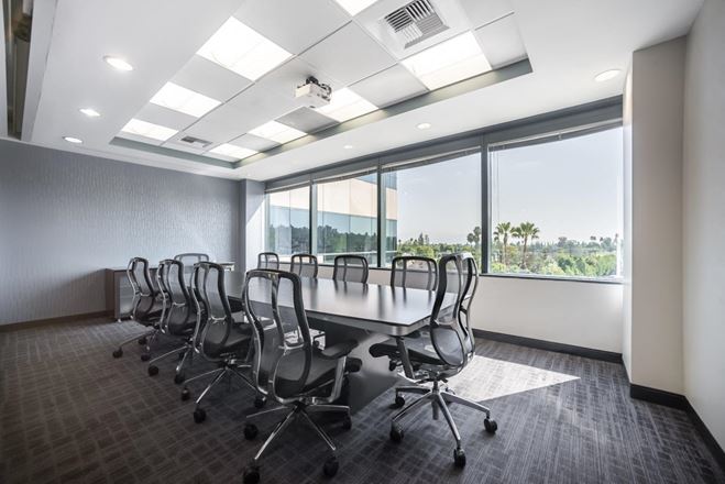 Encino Corporate Center