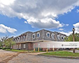1600 Heritage Landing