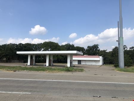 Retail space for Rent at 1026 E Craven Ave in Waco