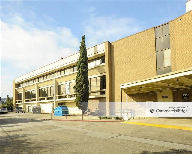 1720 El Camino Real