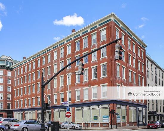 72 Pine Street
