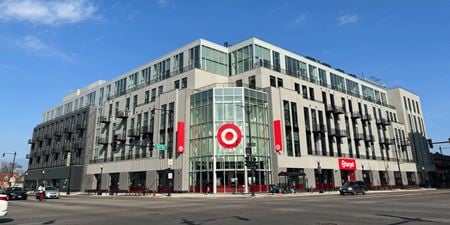 Retail space for Rent at 4730 W Irving Park Road in Chicago