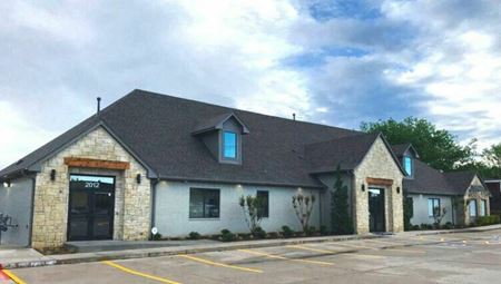 Commercial space for Rent at 2012 S Post Road in Midwest City