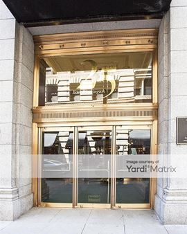 25 East Washington Street