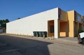 220 W Hillside Rd