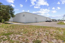 324 Clearlake Rd