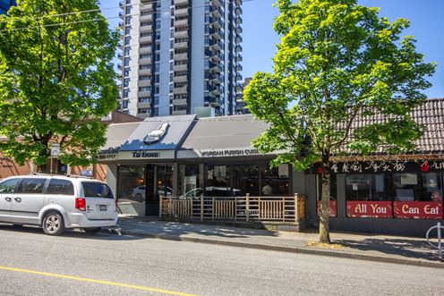 1536 Robson Street