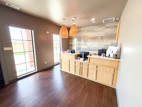 5400 Frio Drive