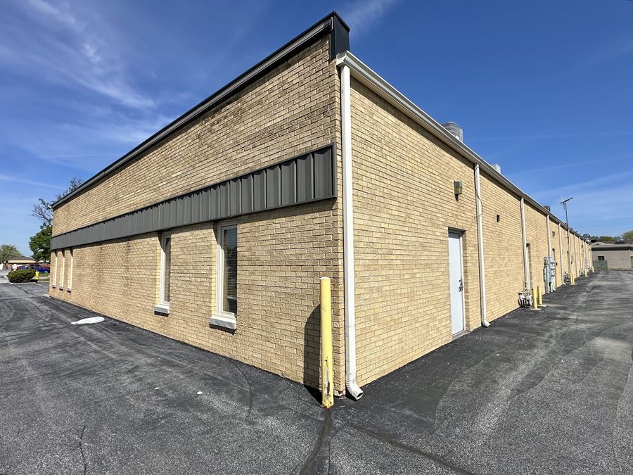 9729-31 Prairie Ave