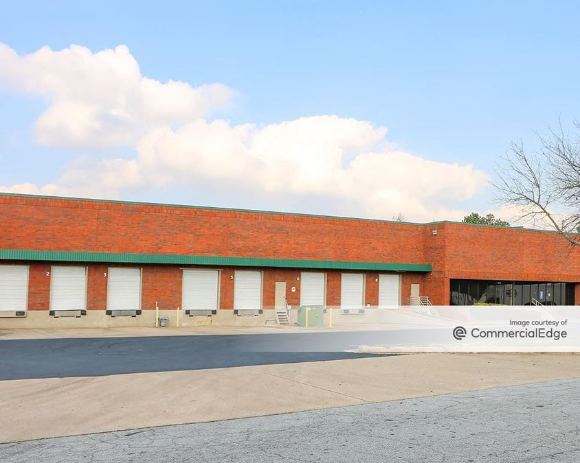 Westgate Industrial Center 5275 & 5290 Westgate Drive Property