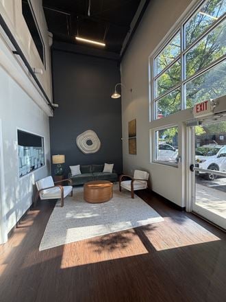 Suites at Bottleworks